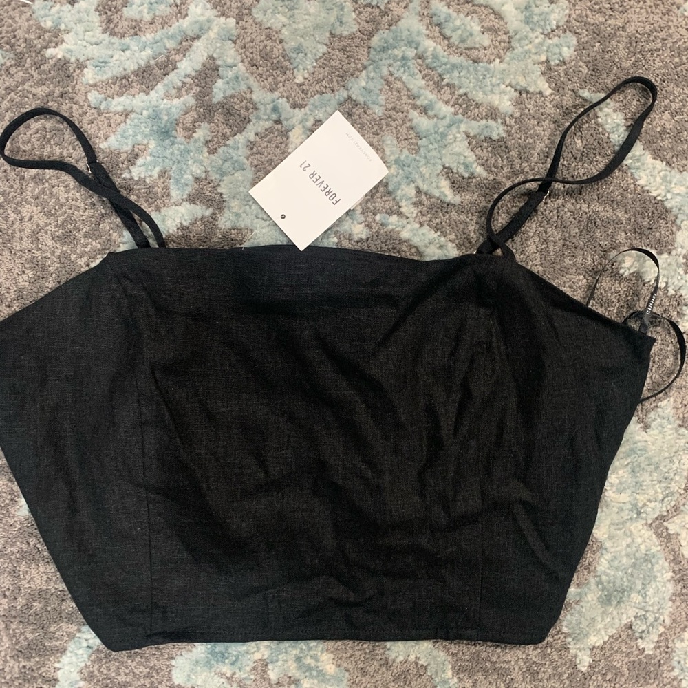Forever 21 black top, size is Large
